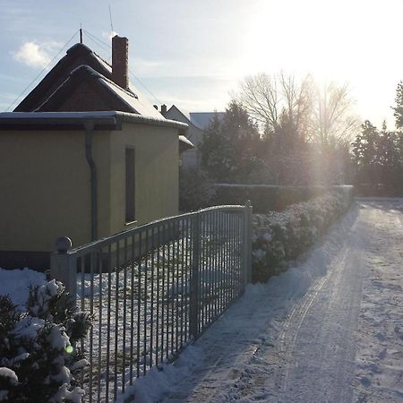 Haus-J-Bull-Das-Sonneneck-Ferienwohnung-An-Der-Schoenen-Ostsee-In-Börgerende-Rethwisch Kültér fotó