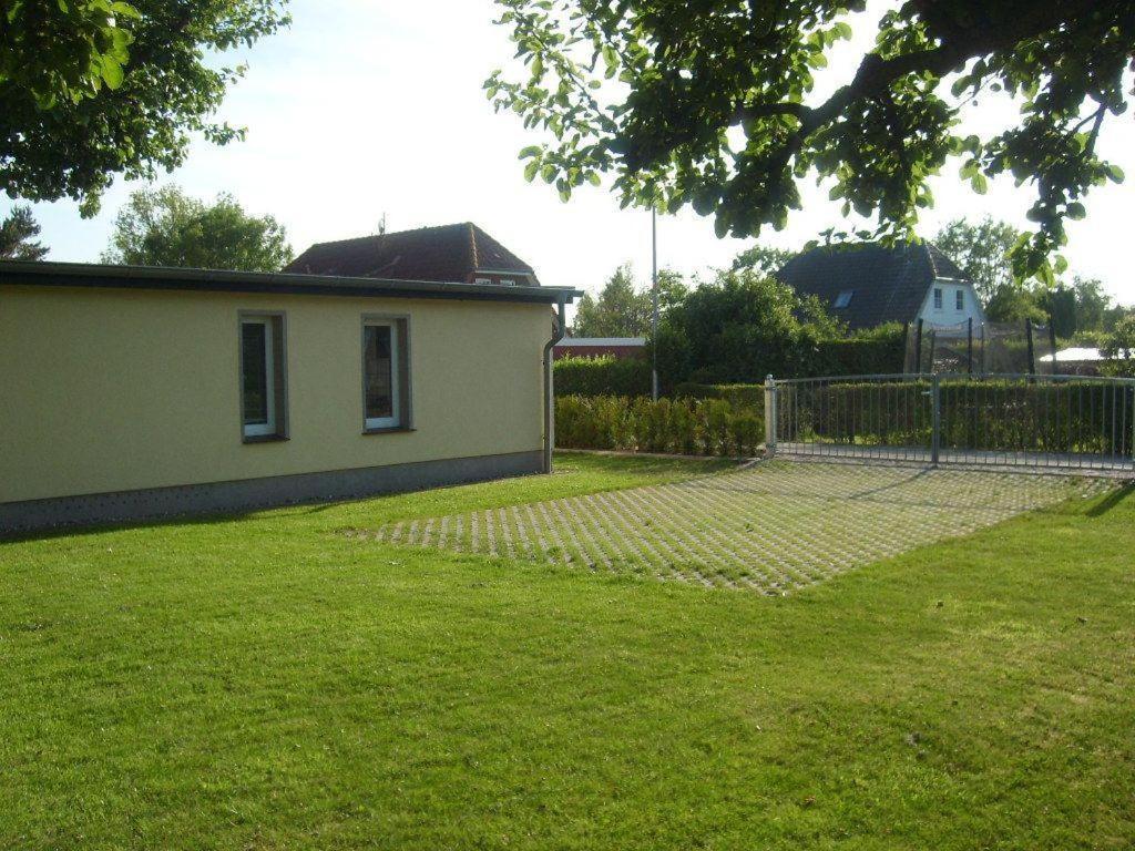 Haus-J-Bull-Das-Sonneneck-Ferienwohnung-An-Der-Schoenen-Ostsee-In-Börgerende-Rethwisch Kültér fotó